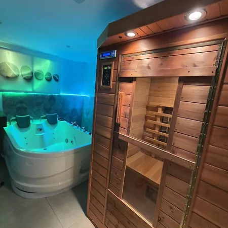 Loveroom Waterloo, Romantique Avec Jacuzzi Et Sauna Privatifs *